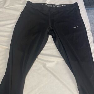 Nike Dri Fir crop legging